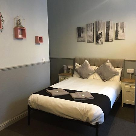 Queens Guesthouse Manchester Ngoại thất bức ảnh