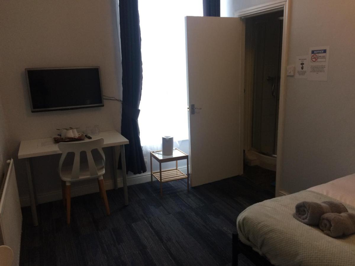 Queens Guesthouse Manchester Ngoại thất bức ảnh