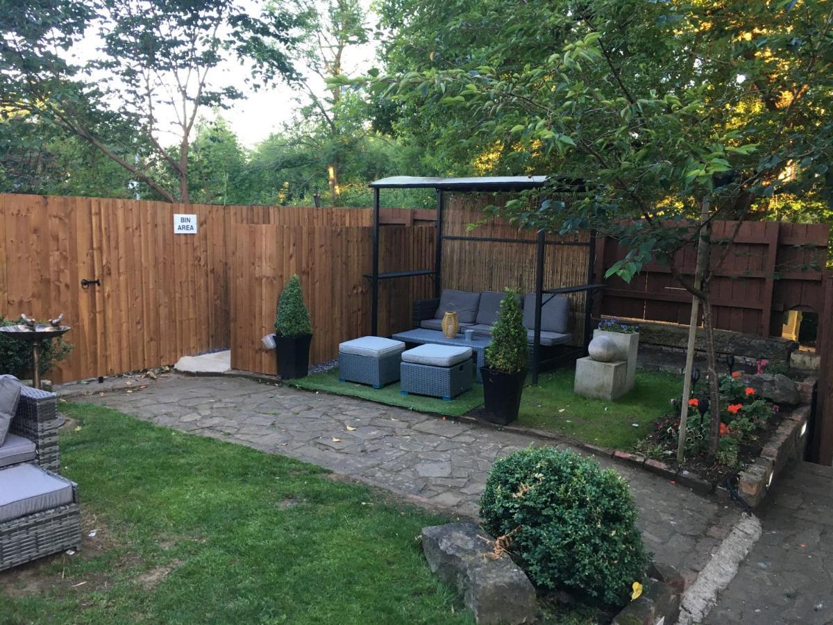 Queens Guesthouse Manchester Ngoại thất bức ảnh