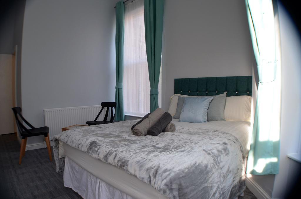 Queens Guesthouse Manchester Ngoại thất bức ảnh