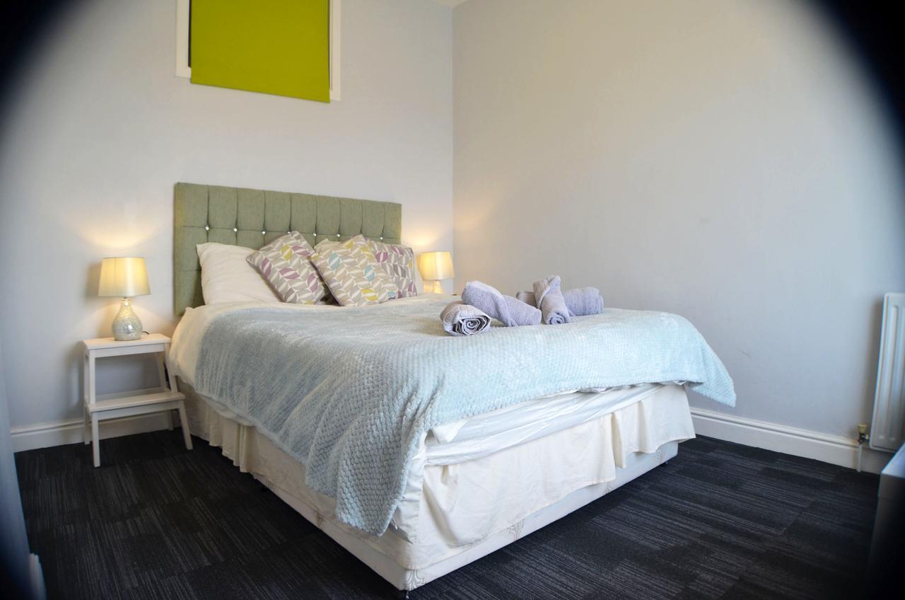 Queens Guesthouse Manchester Ngoại thất bức ảnh