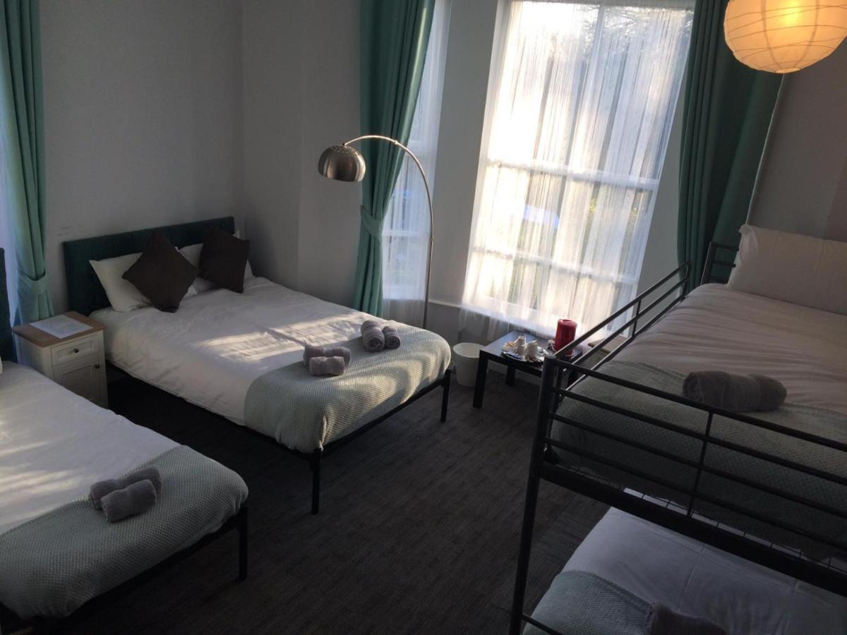 Queens Guesthouse Manchester Ngoại thất bức ảnh